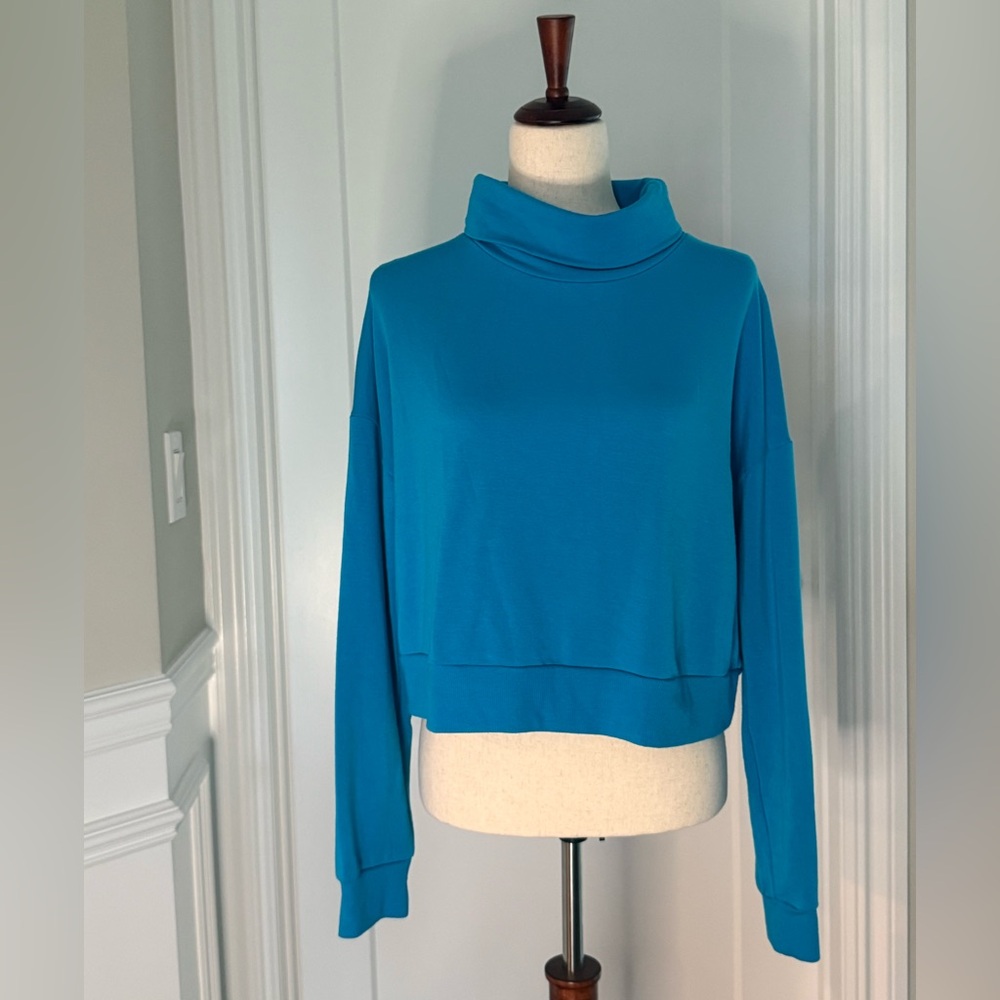 Beyond Yoga All Time Cropped Pullover - Blue Glow Size L Large